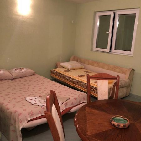 Leni Apartmani Dobre Vode Dobrá Voda Exterior foto